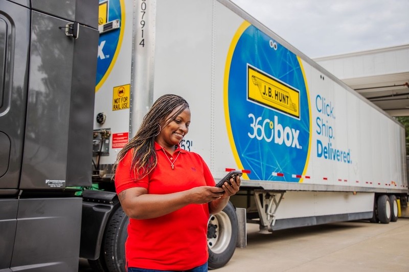owner operator using J.B. hunt app near 360box branded truck